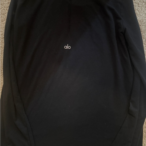ALO Yoga Tops - Alo yoga Long Sleeve Top